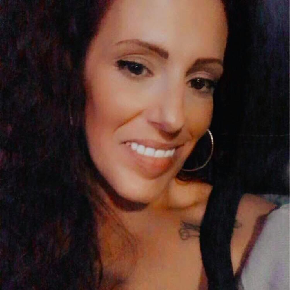 Meet your Posher, Gina